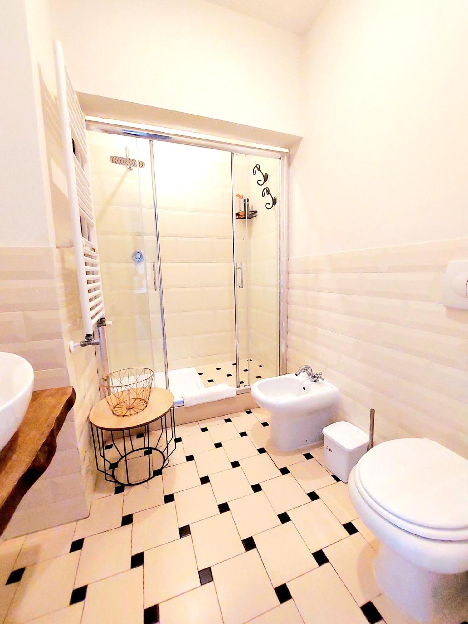 Vanity Apartment - 4 Bedrooms With 4 Bathrooms - Ac & Wifi Roma Exterior foto